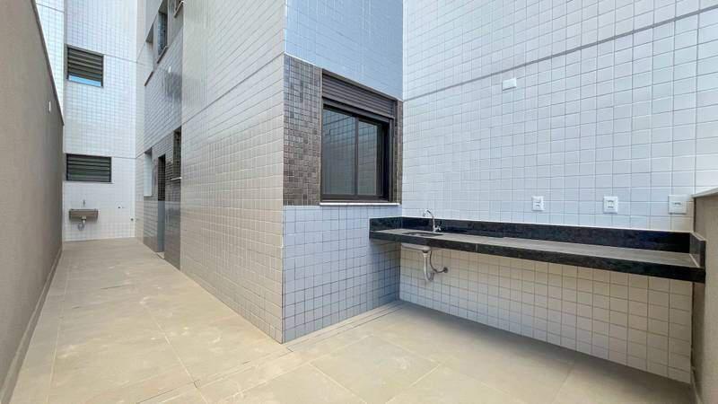 Apartamento, Castelo, 4 Quartos, 3 Vagas, 2 Suítes