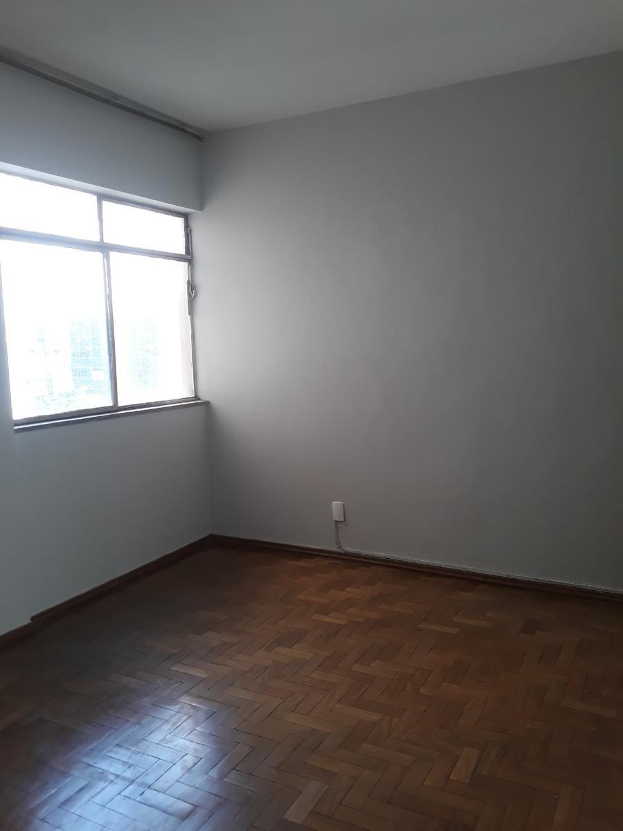Apartamento, Barro Preto, 3 Quartos, 0 Vaga