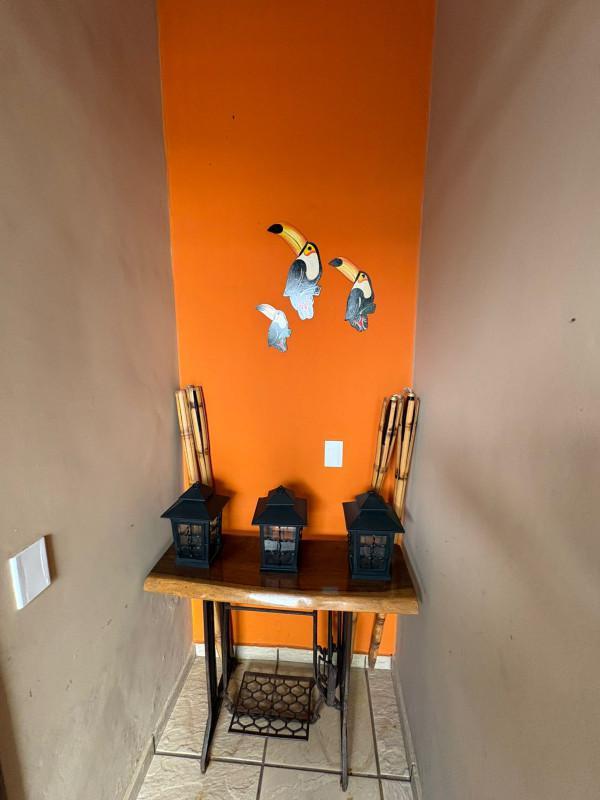 Casa, Barreiro, 3 Quartos, 2 Vagas, 1 Suíte