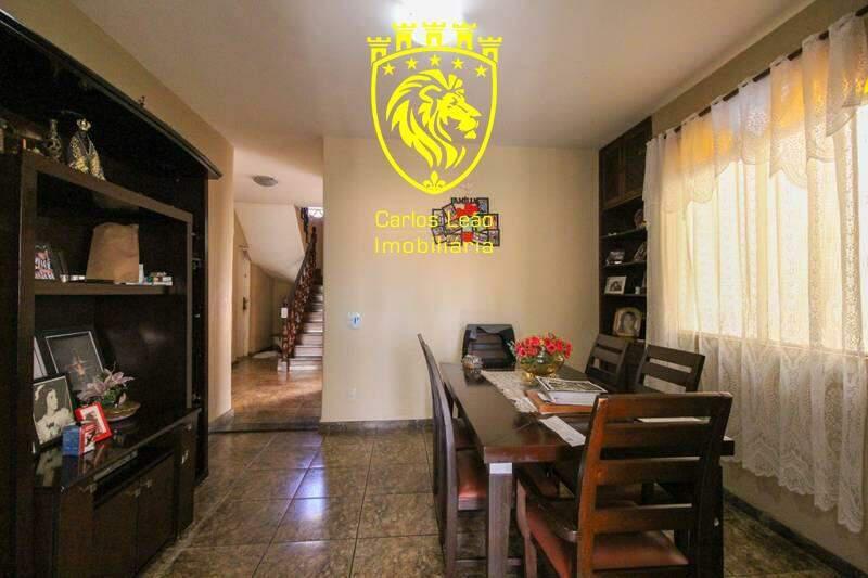 Casa, Planalto, 5 Quartos, 5 Vagas, 1 Suíte