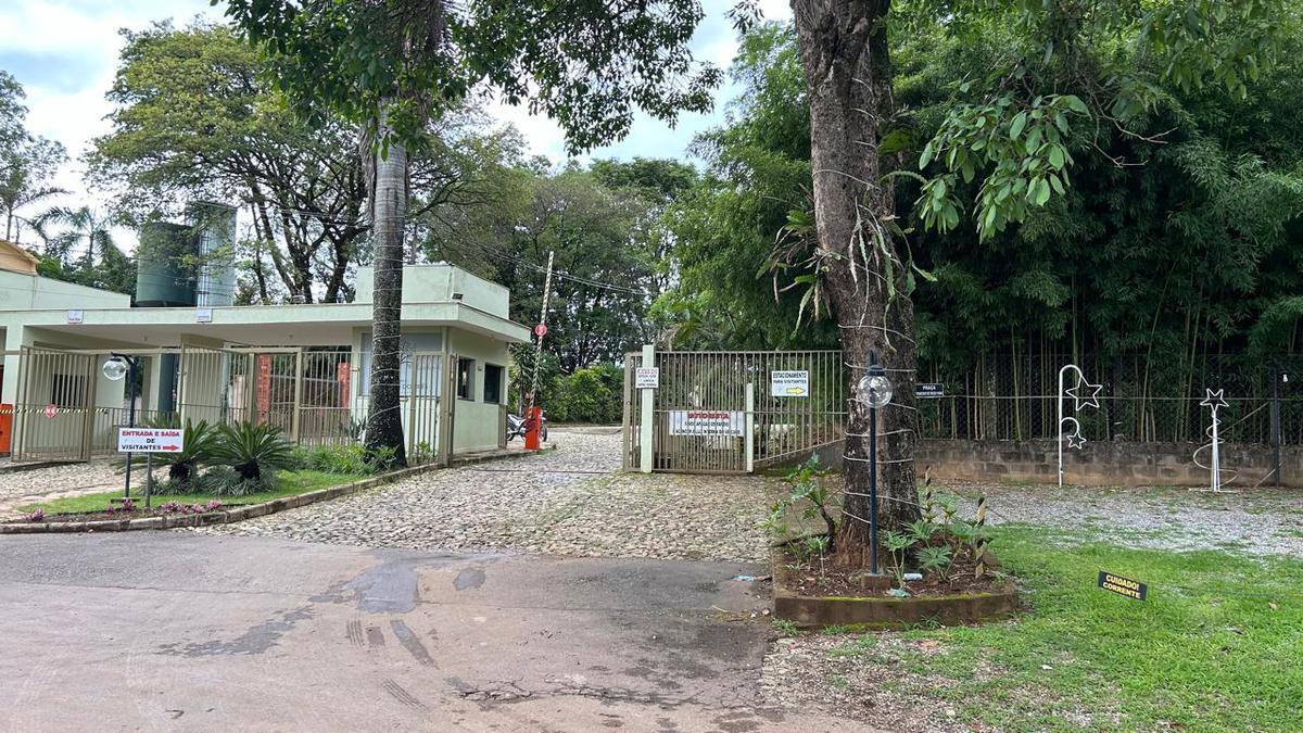 Lote, Jardim Encantado, 0 Quarto, 0 Vaga