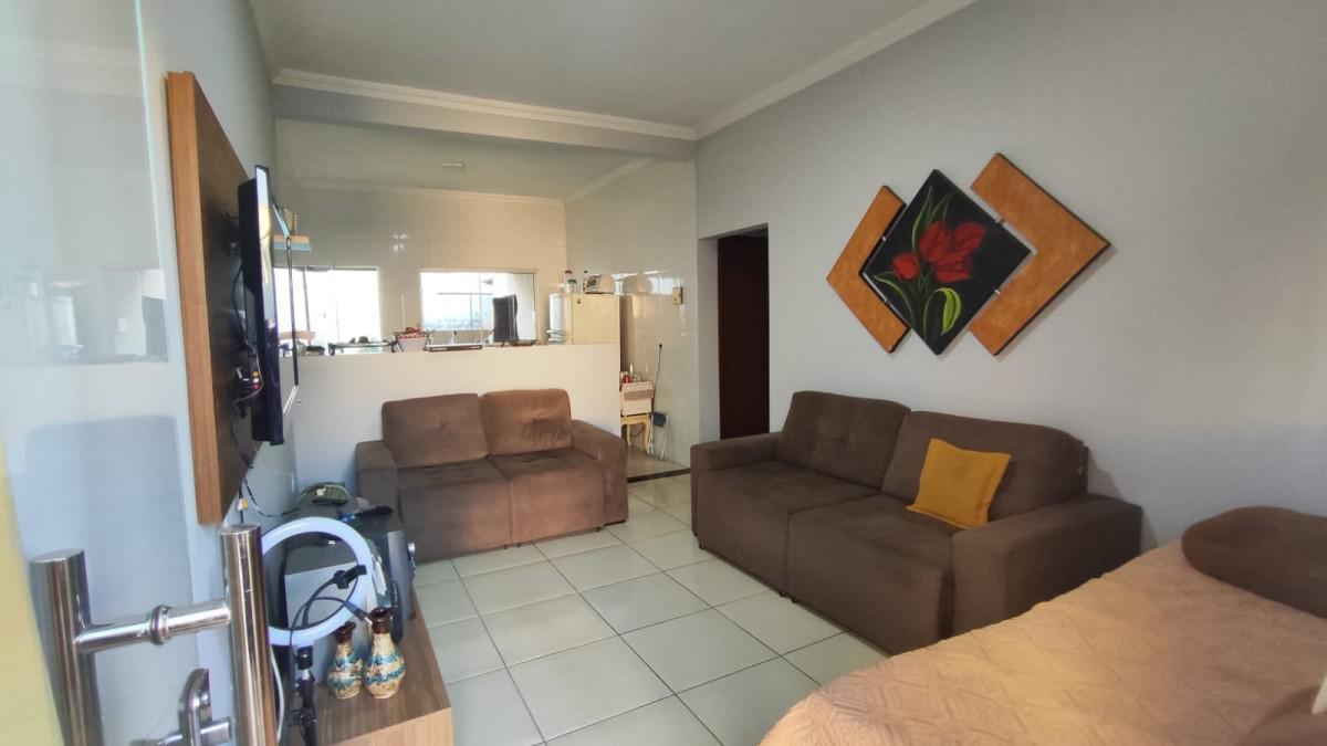 Casa, Fernão Dias, 3 Quartos, 5 Vagas, 1 Suíte