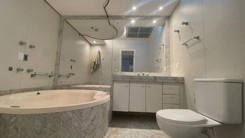 Cobertura, Funcionários, 3 Quartos, 2 Vagas, 1 Suíte