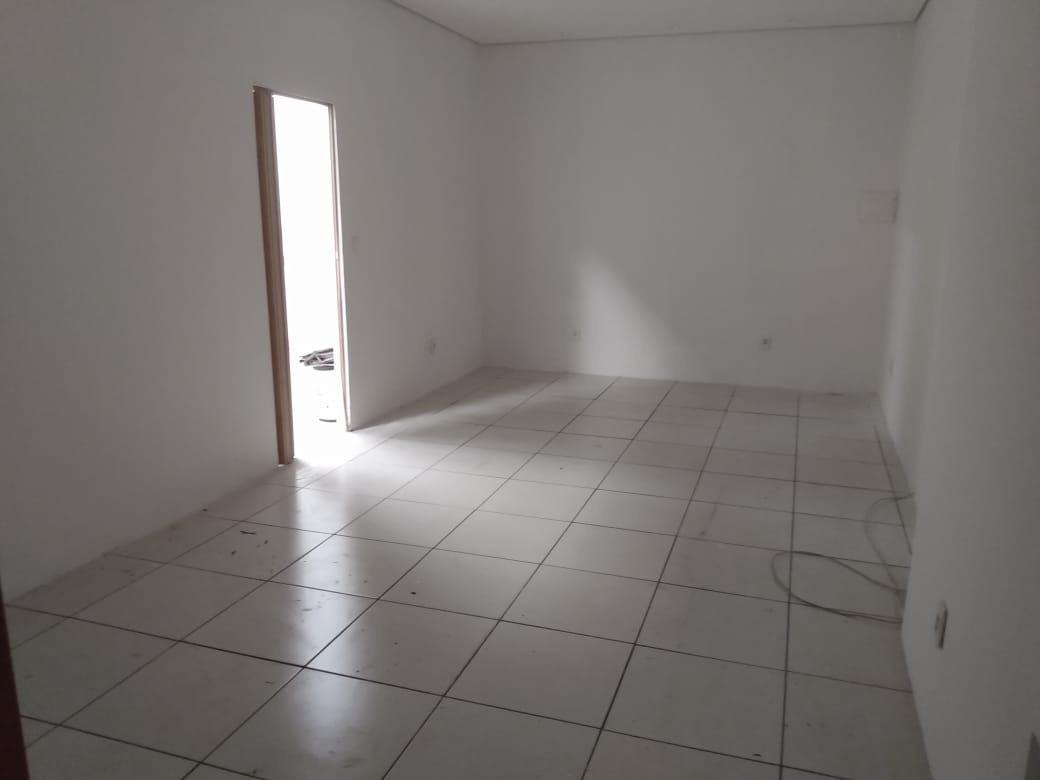 Galpão, Céu Azul, 0 Quarto, 0 Vaga