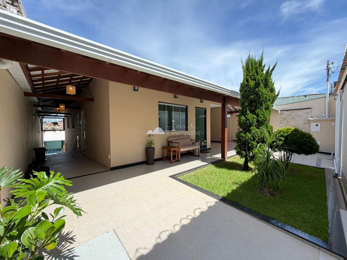Casa, Santa Mônica, 3 Quartos, 3 Vagas, 1 Suíte