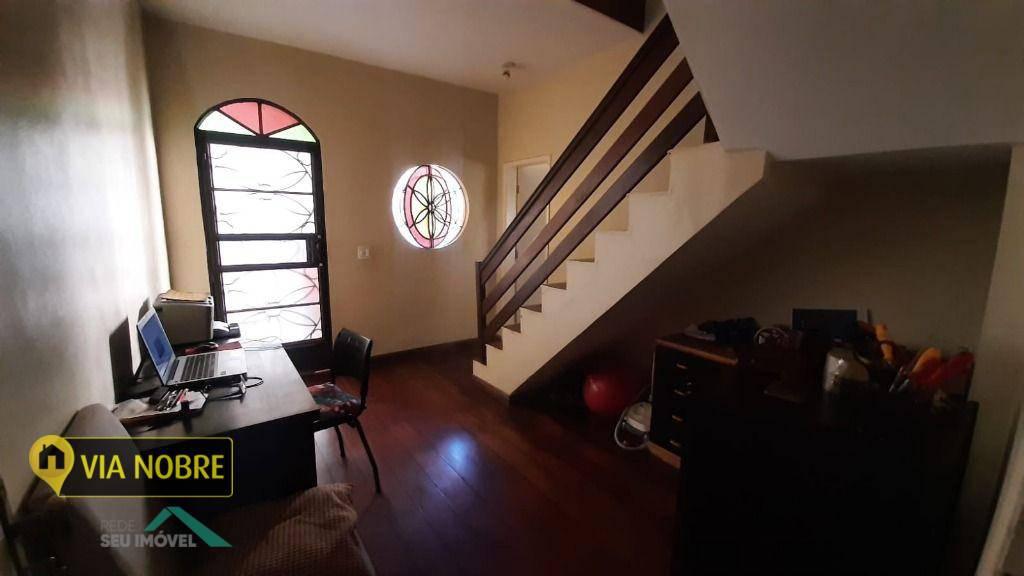 Casa, Betânia, 8 Quartos, 15 Vagas, 2 Suítes