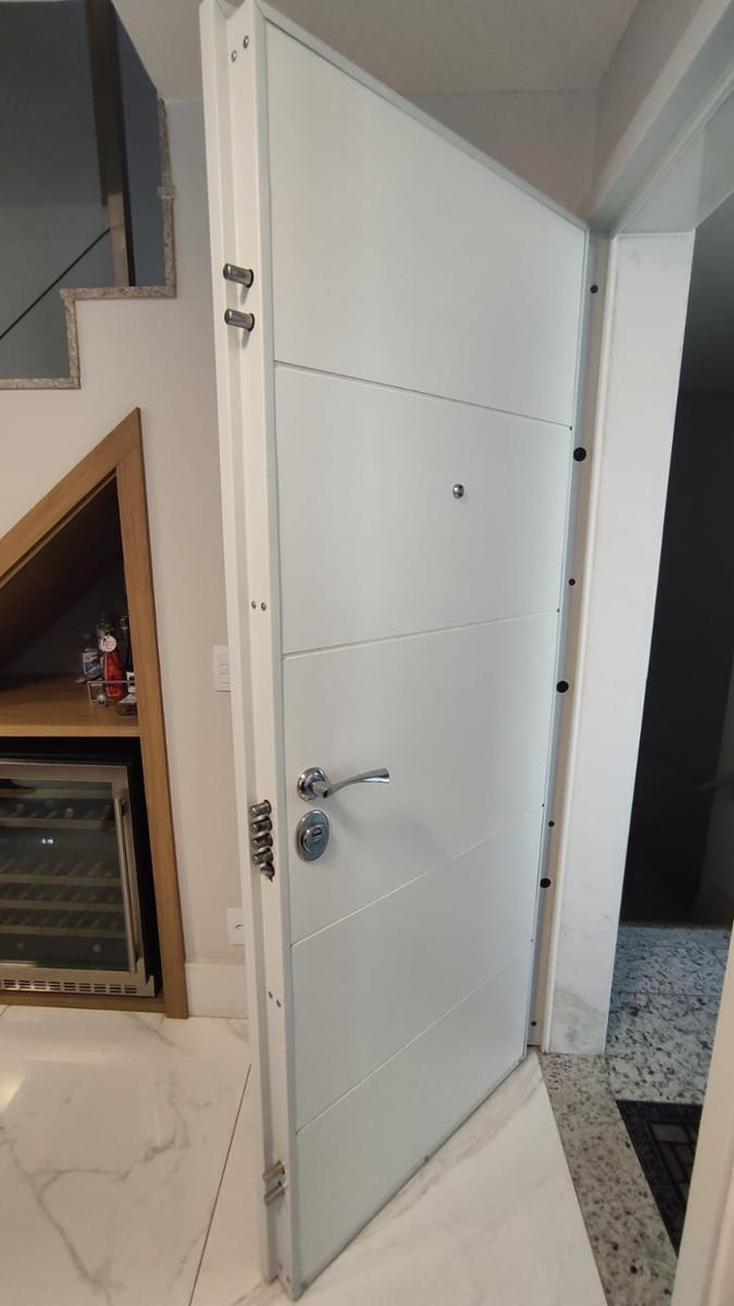 Cobertura, Padre Eustáquio, 2 Quartos, 4 Vagas, 1 Suíte