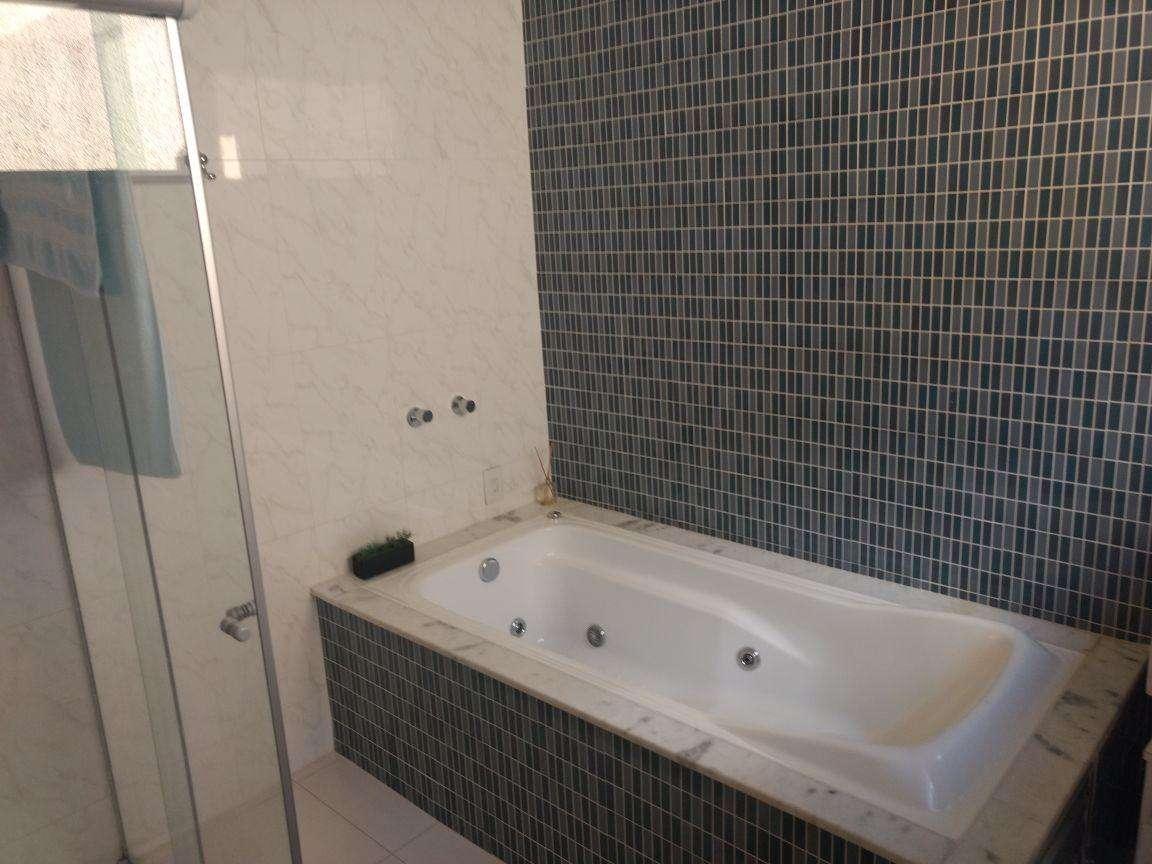 Casa, Jardim Leblon, 5 Quartos, 3 Vagas, 1 Suíte