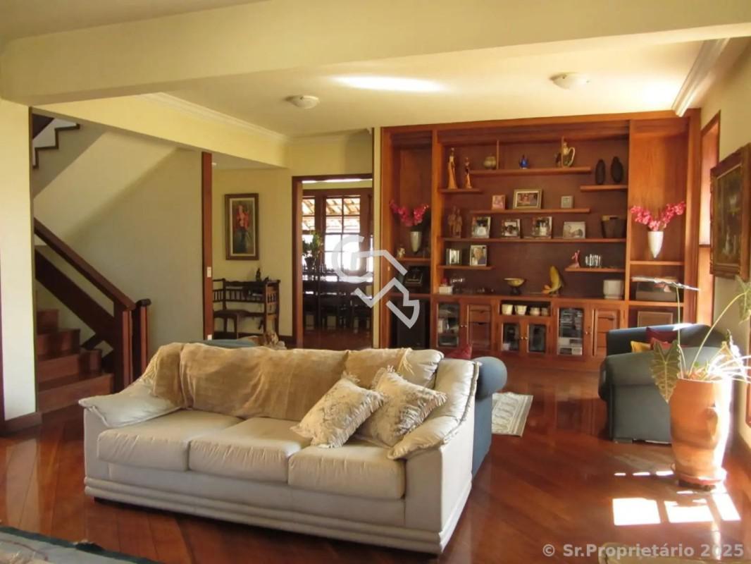 Casa, Alto Caiçaras, 3 Quartos, 3 Vagas, 1 Suíte