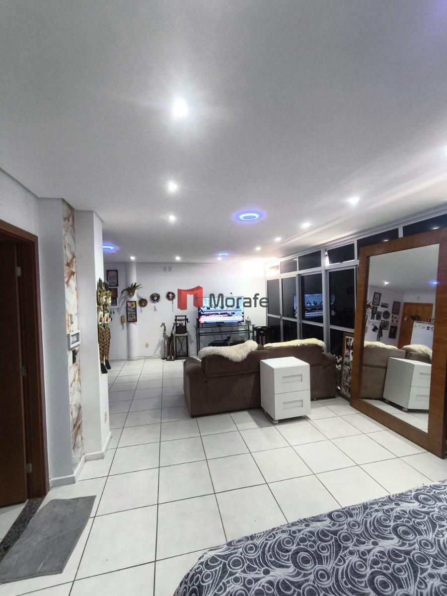 Apartamento, Centro, 2 Quartos, 0 Vaga
