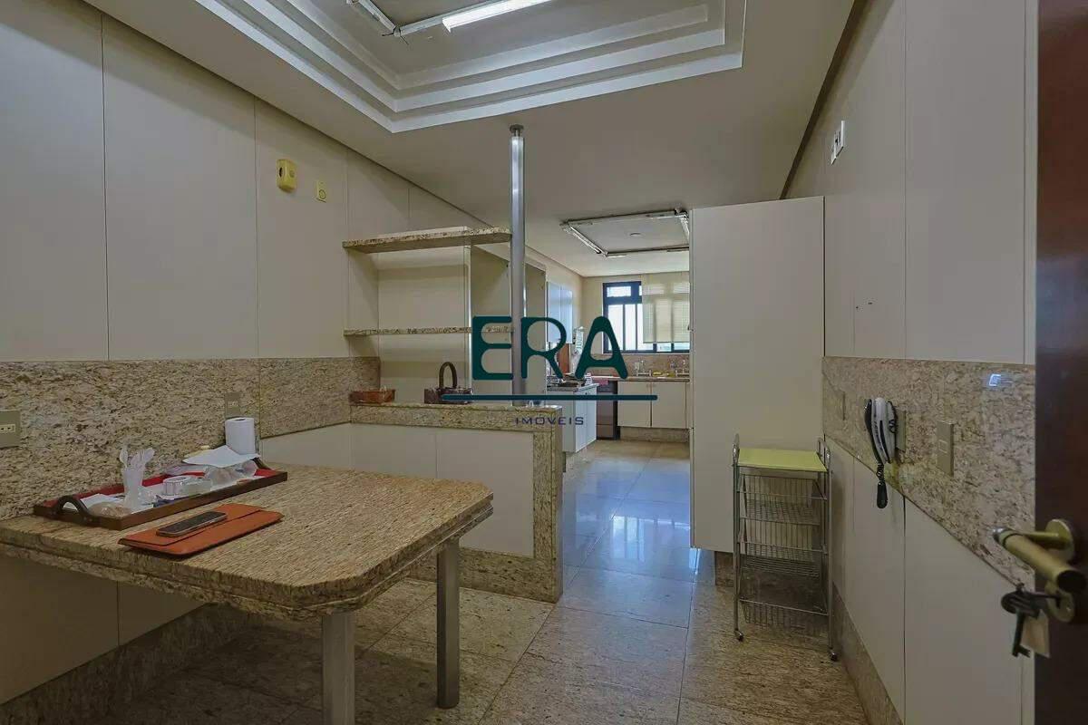 Apartamento, Serra, 4 Quartos, 5 Vagas, 2 Suítes