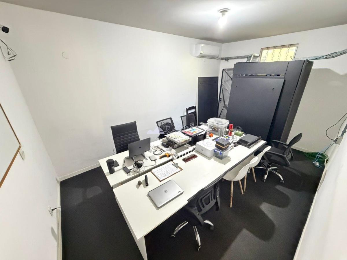 Casa, Santa Amélia, 3 Quartos, 8 Vagas, 1 Suíte