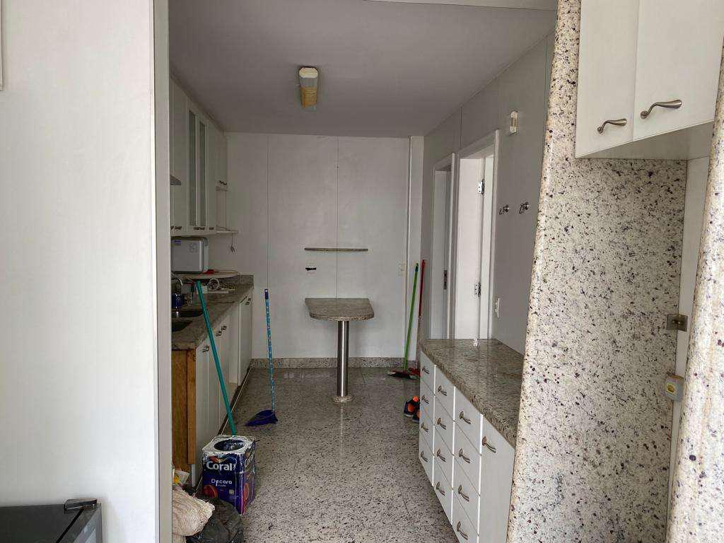 Apartamento, Santa Lúcia, 4 Quartos, 3 Vagas, 2 Suítes