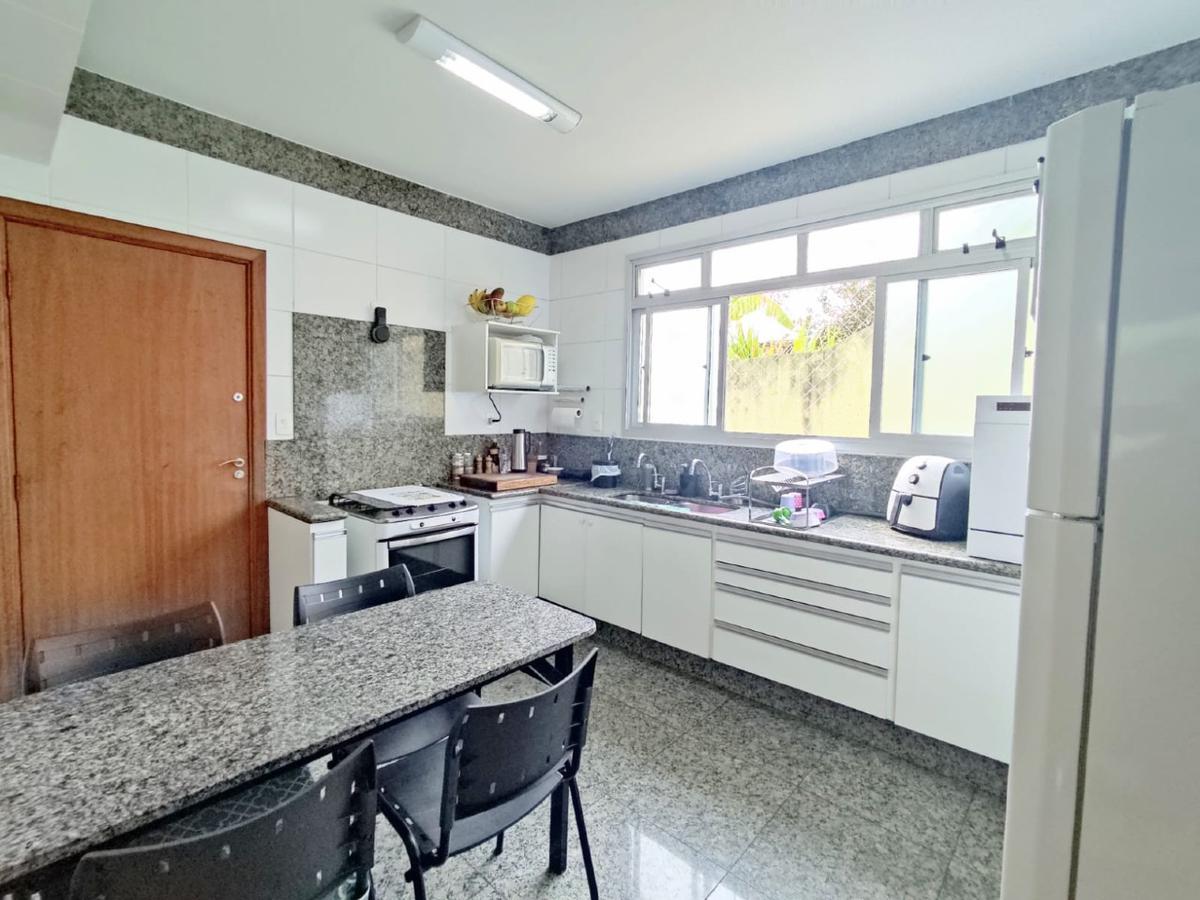 Apartamento, Nova Floresta, 4 Quartos, 3 Vagas, 1 Suíte