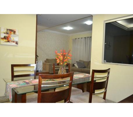 Casa, Castelo, 3 Quartos, 2 Vagas, 1 Suíte