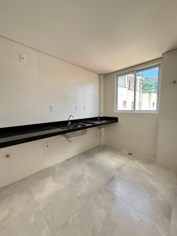 Apartamento, Sagrada Família, 3 Quartos, 2 Vagas, 1 Suíte