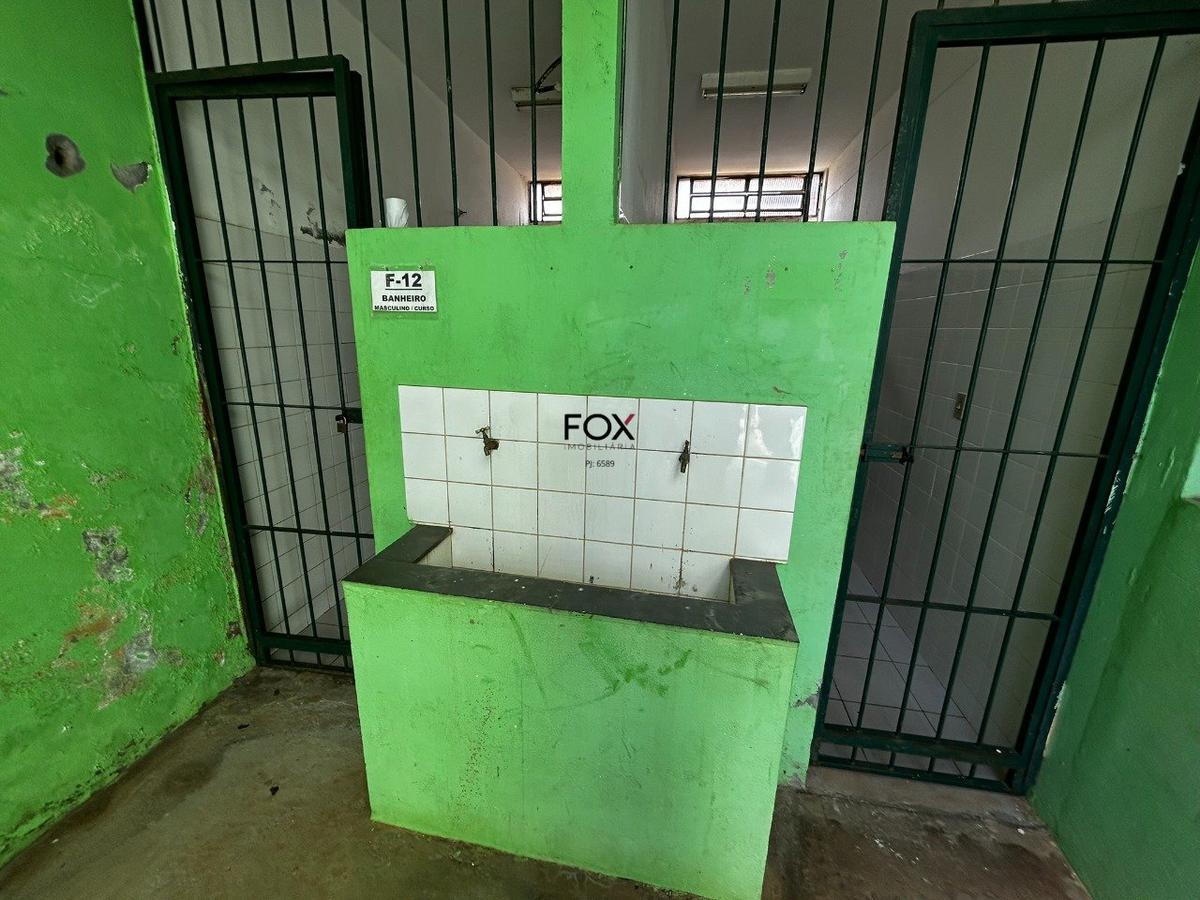 Prédio, Taquaril, 0 Quarto, 10 Vagas