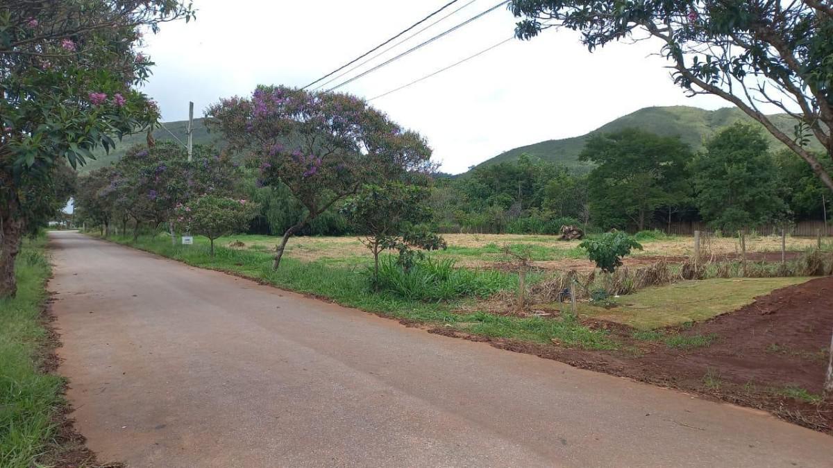 Lote, Serra dos Bandeirantes, 0 Quarto, 0 Vaga