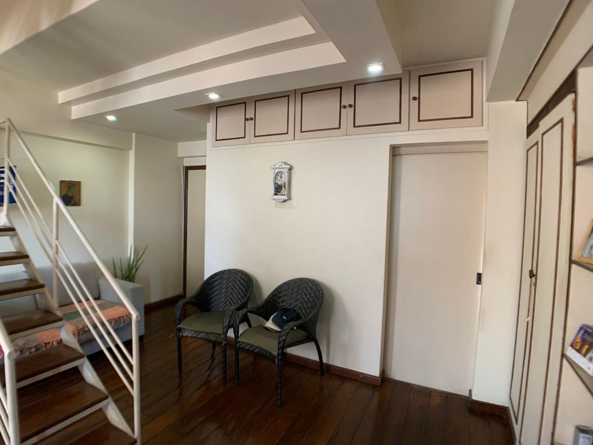 Cobertura, Centro, 2 Quartos, 1 Vaga, 2 Suítes