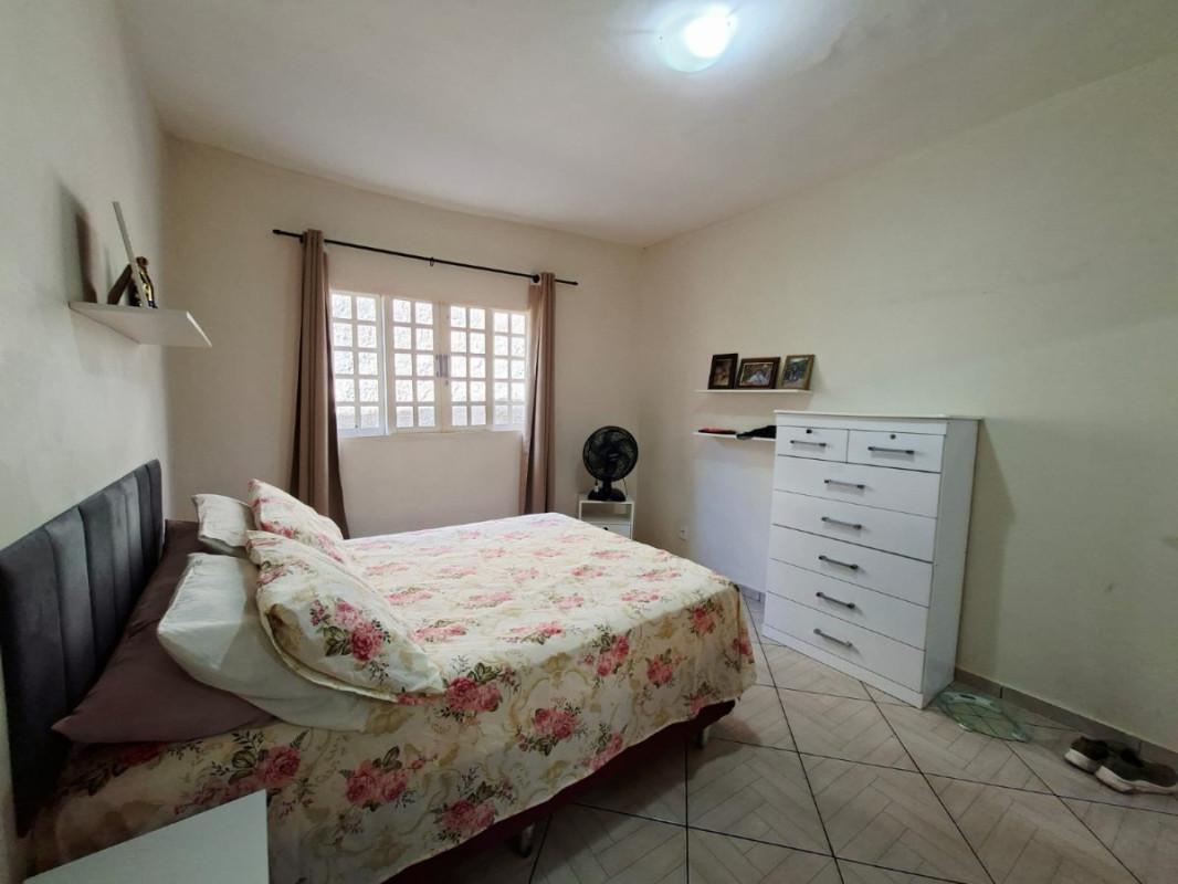 Casa, Araguaia, 4 Quartos, 3 Vagas, 1 Suíte