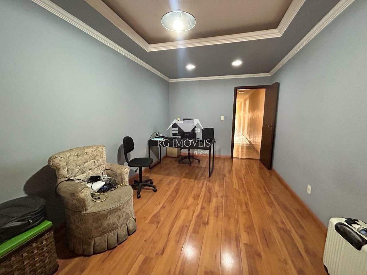 Casa, Teixeira Dias, 4 Quartos, 3 Vagas, 2 Suítes