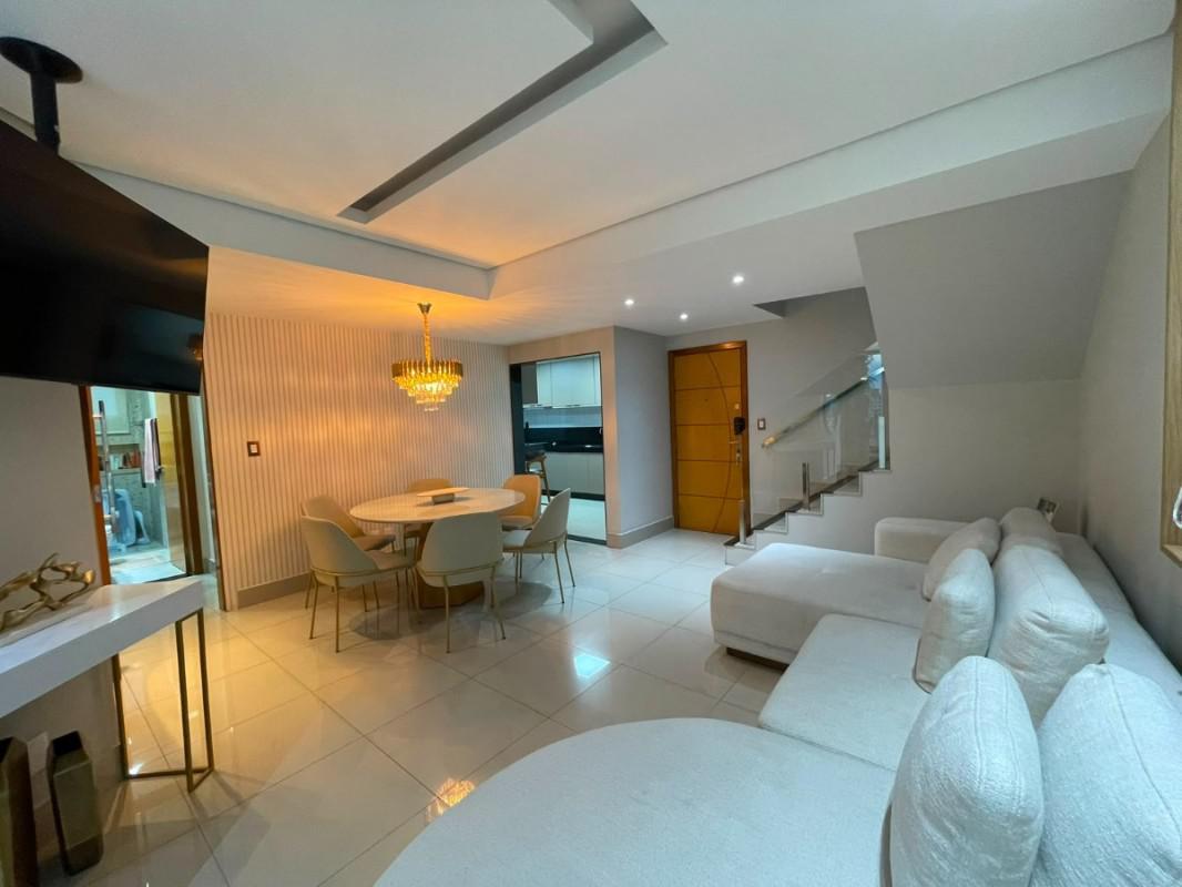 Cobertura, Jardim Riacho das Pedras, 4 Quartos, 2 Vagas, 1 Suíte