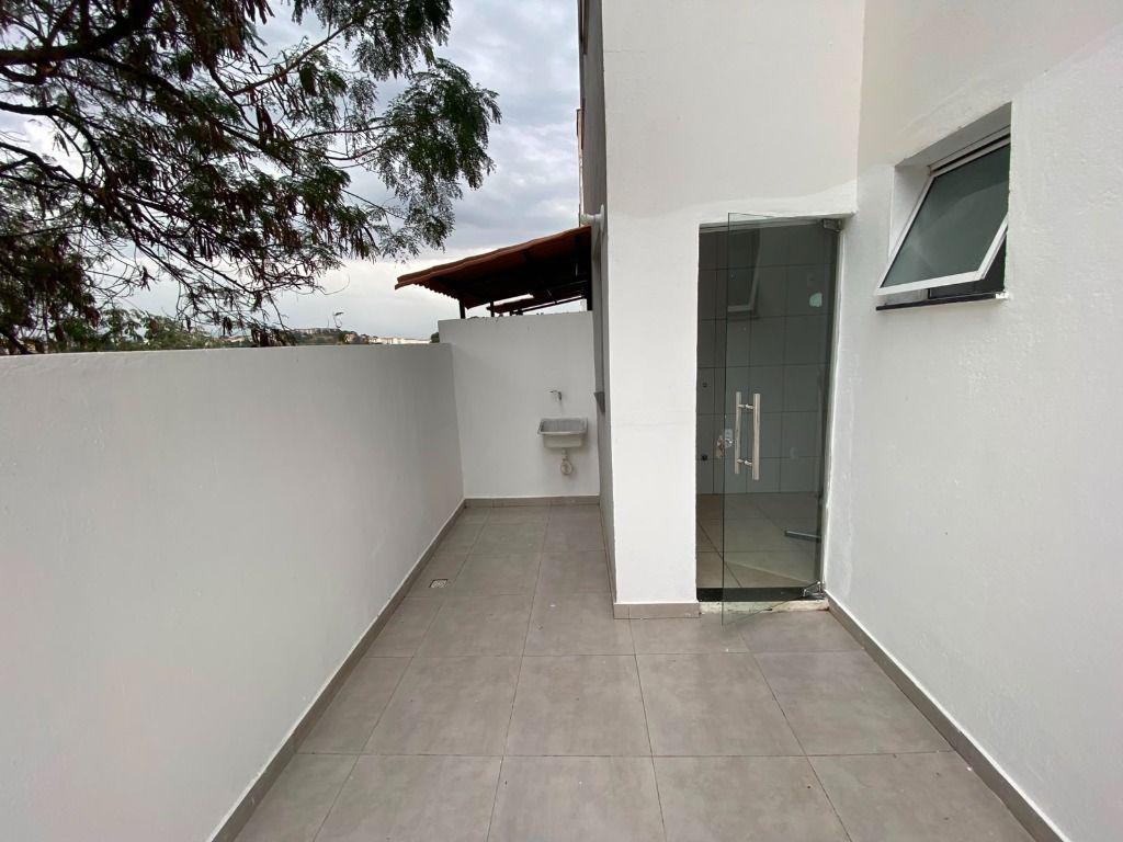 Apartamento, Jardim Vitória, 2 Quartos, 1 Vaga