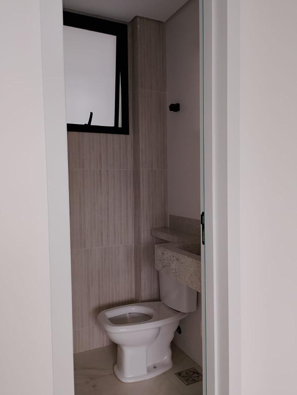 Casa, Planalto, 3 Quartos, 1 Vaga, 2 Suítes