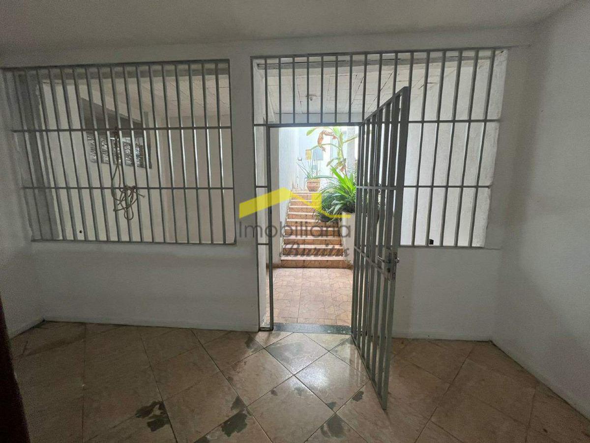 Casa, Havaí, 3 Quartos, 1 Vaga, 1 Suíte