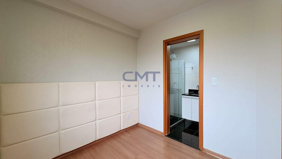 Apartamento, Sagrada Família, 3 Quartos, 2 Vagas, 1 Suíte