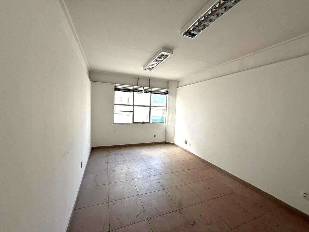 Sala, Santa Efigênia, 0 Quarto, 1 Vaga