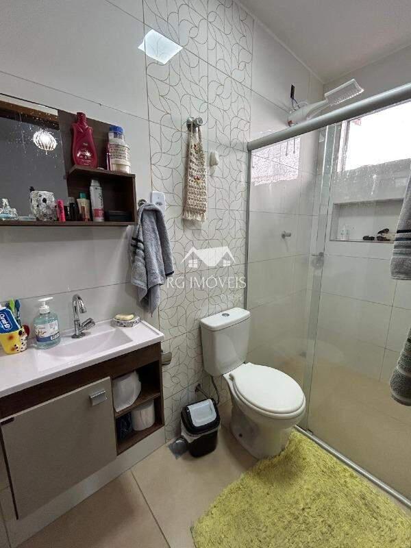 Casa, Castanheira (barreiro), 3 Quartos, 18 Vagas, 1 Suíte