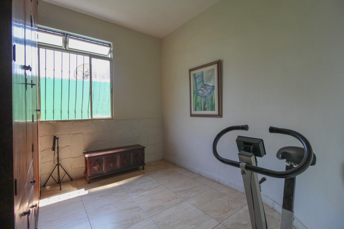 Casa, Planalto, 3 Quartos, 2 Vagas, 1 Suíte