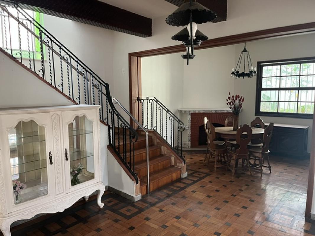 Casa Comercial, Centro, 5 Quartos, 1 Vaga