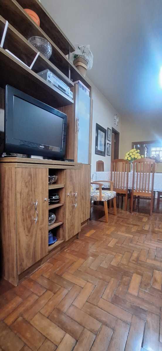Apartamento, Sagrada Família, 2 Quartos, 1 Vaga
