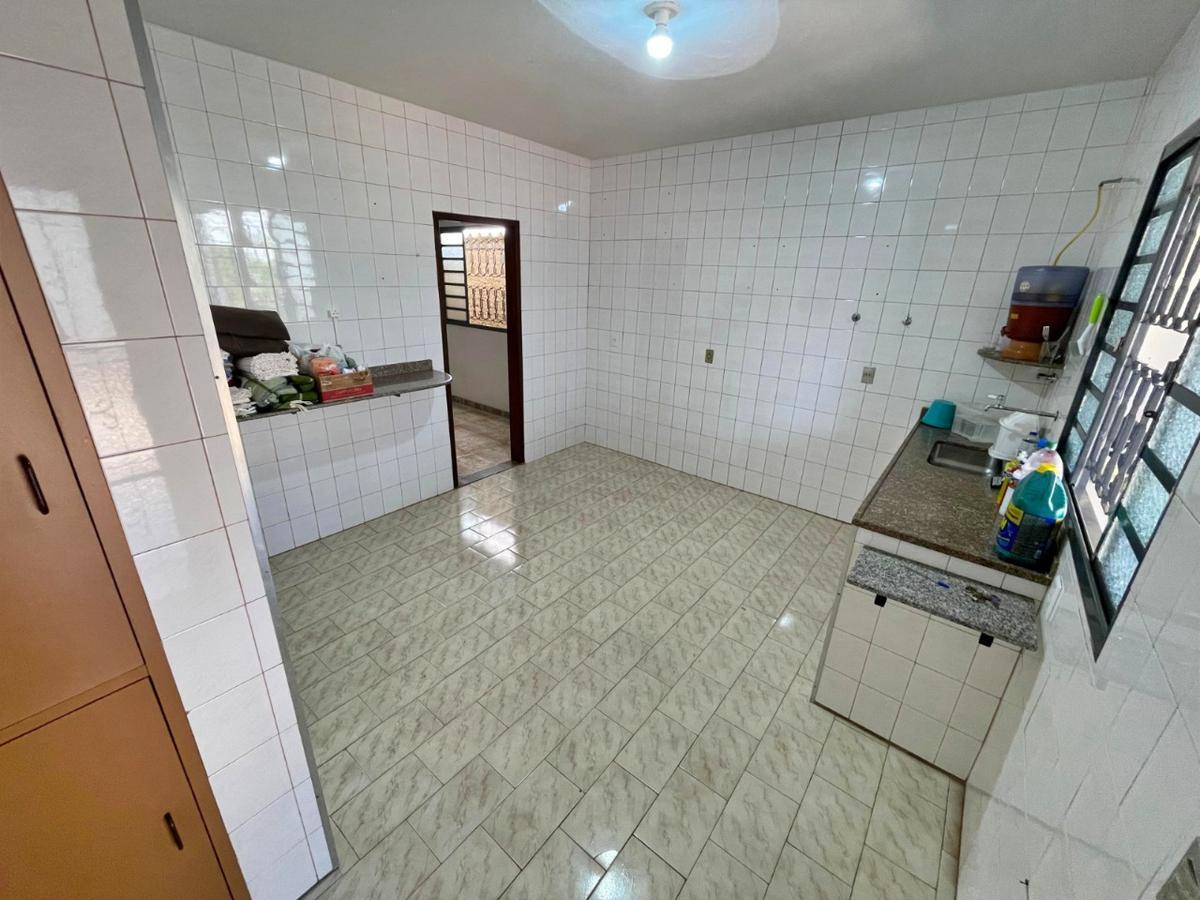 Casa, Jardim Leblon, 3 Quartos, 4 Vagas, 1 Suíte