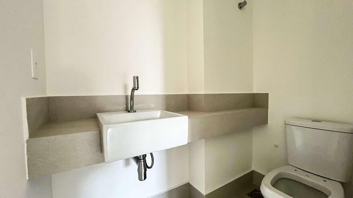 Apartamento, Sagrada Família, 3 Quartos, 2 Vagas, 1 Suíte