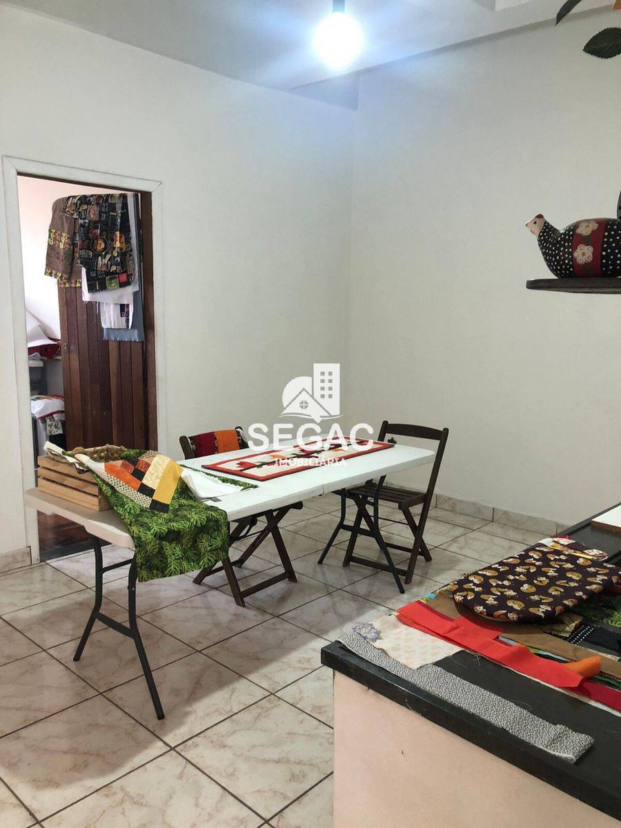 Casa, Havaí, 6 Quartos, 3 Vagas, 1 Suíte