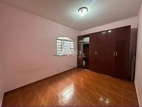 Casa, Santa Maria, 3 Quartos, 0 Vaga, 0 Suíte