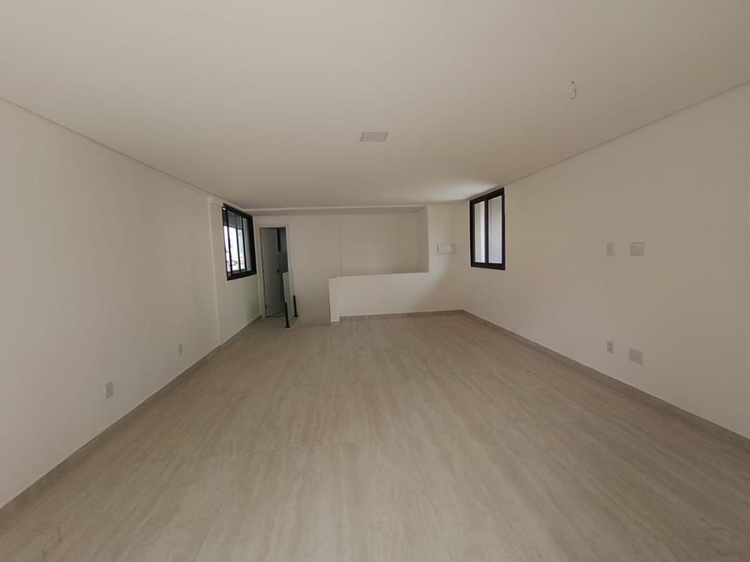 Cobertura, Prado, 4 Quartos, 2 Vagas, 1 Suíte