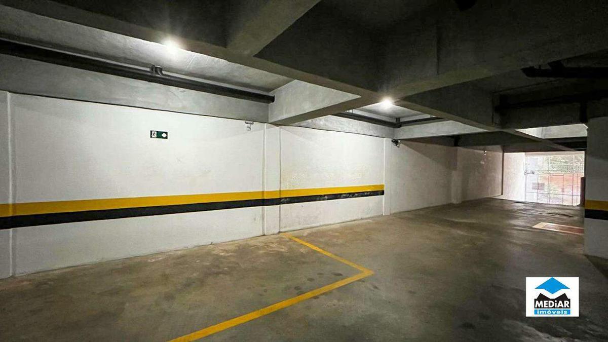 Apartamento, Vila Paris, 2 Quartos, 2 Vagas, 2 Suítes