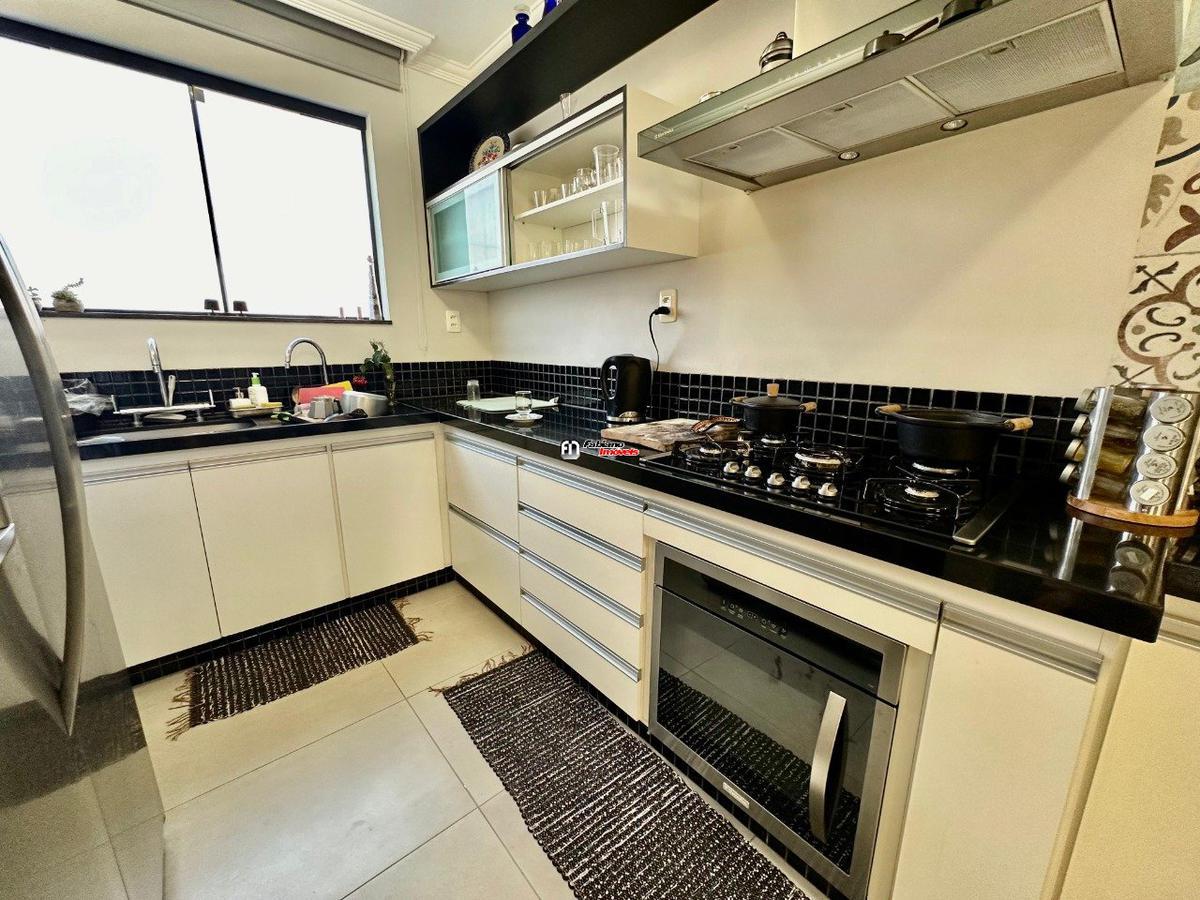 Casa, Itapoã, 4 Quartos, 4 Vagas, 2 Suítes