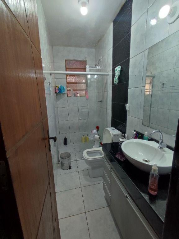 Casa, Nações Unidas, 5 Quartos, 4 Vagas, 1 Suíte