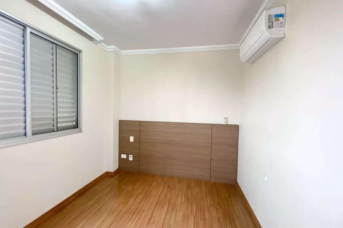 Apartamento, Sagrada Família, 4 Quartos, 2 Vagas, 1 Suíte