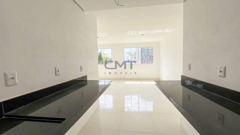 Apartamento, Vila Paris, 2 Quartos, 2 Vagas, 2 Suítes