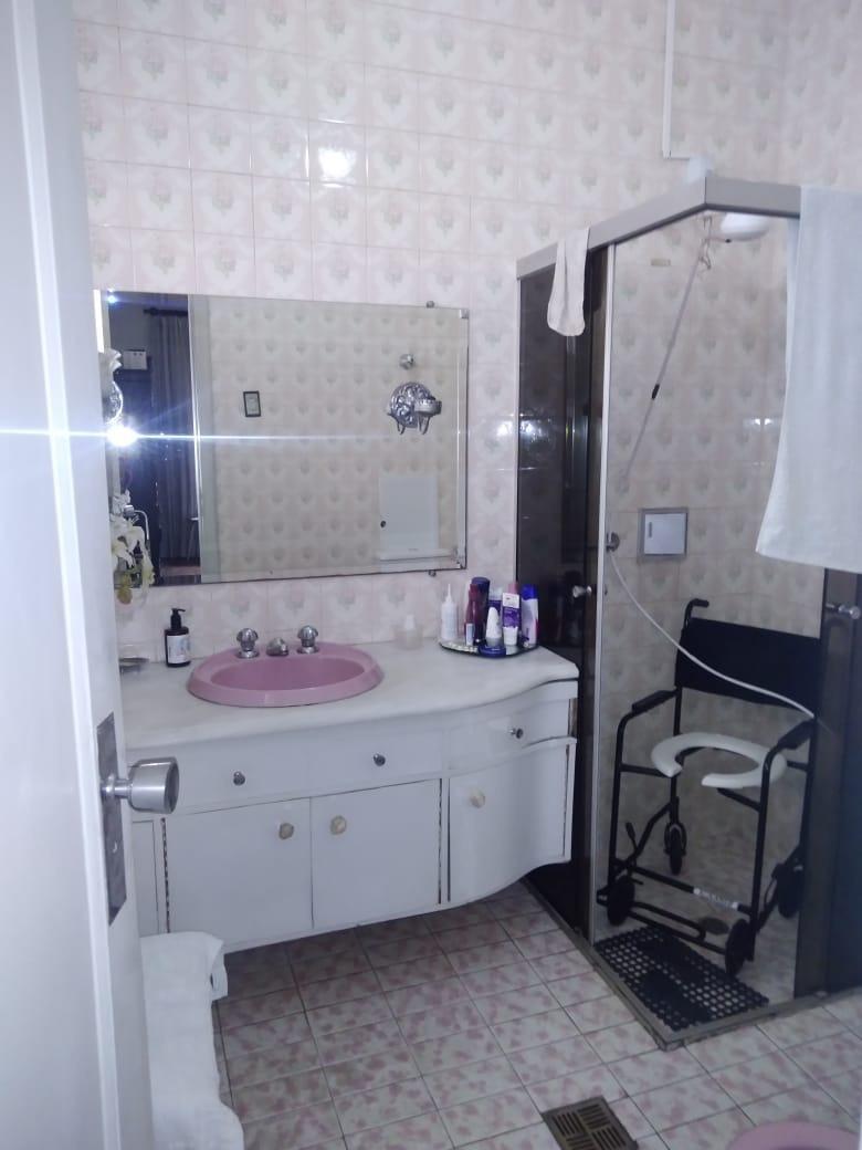 Casa, Prado, 4 Quartos, 2 Vagas, 1 Suíte