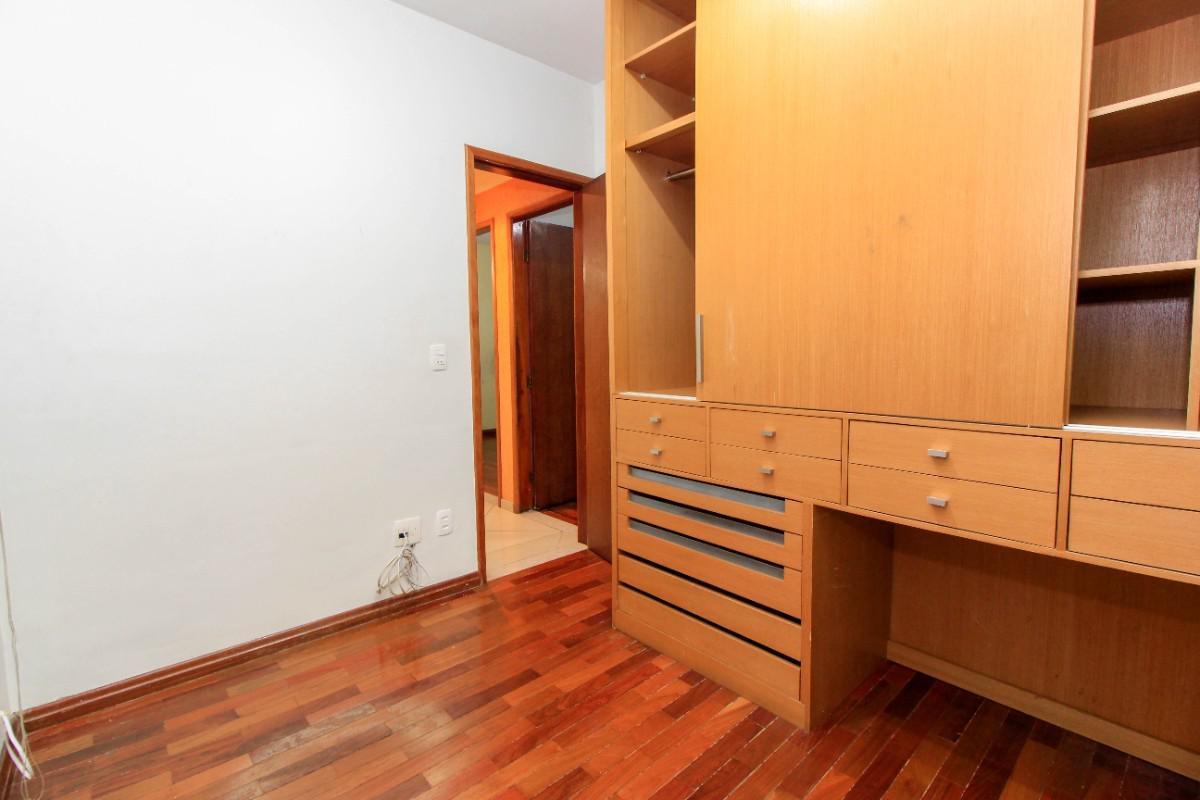 Apartamento, Sagrada Família, 3 Quartos, 1 Vaga