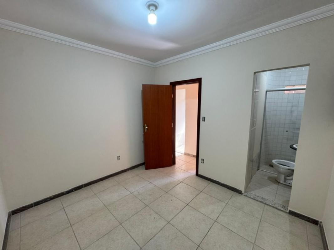 Casa, Castelo, 3 Quartos, 2 Vagas