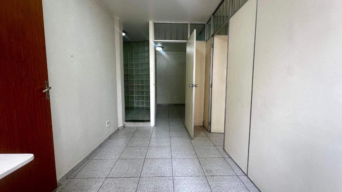 Sala, Centro, 0 Quarto, 0 Vaga