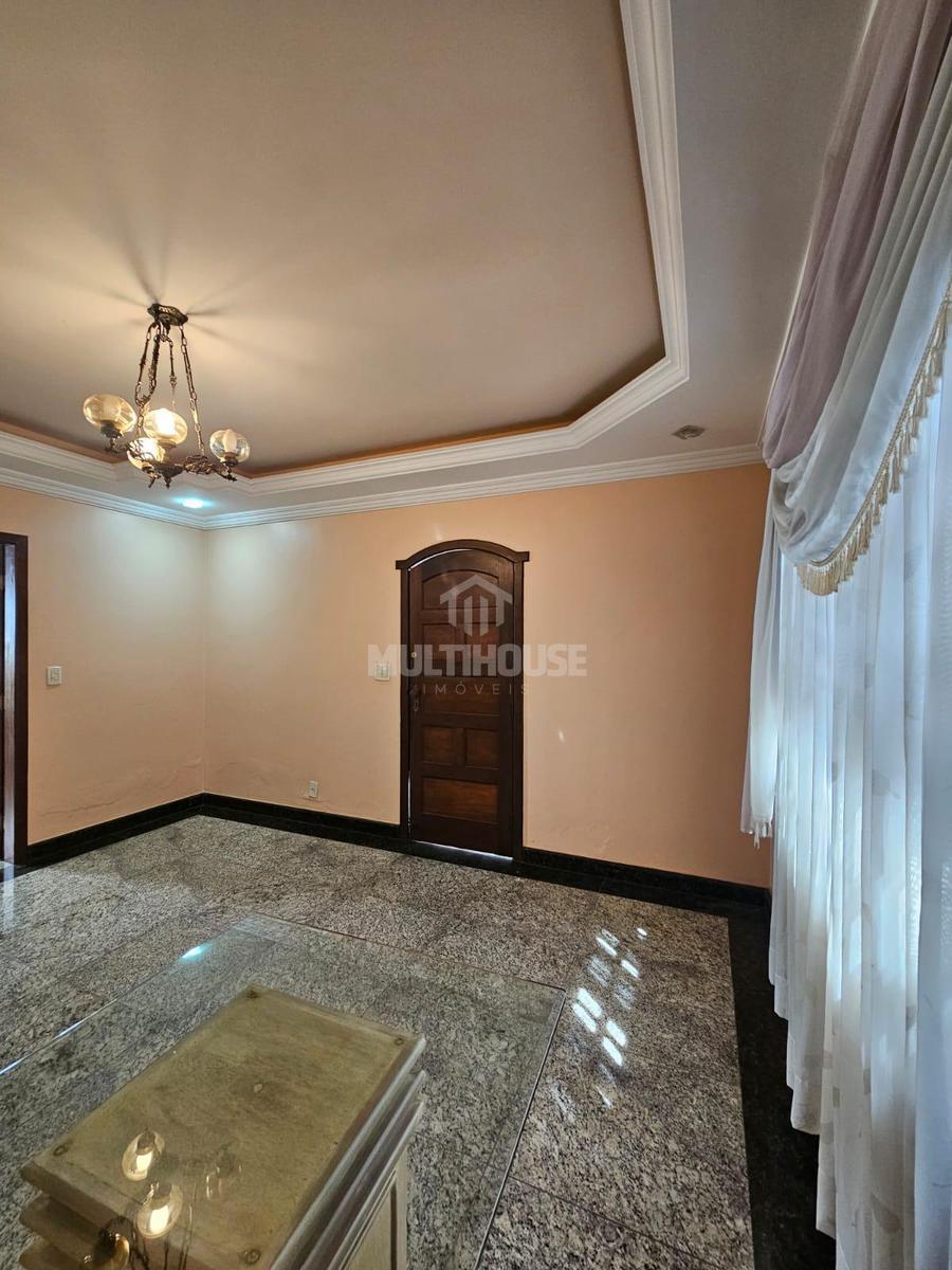 Casa, Itapoã, 3 Quartos, 6 Vagas, 1 Suíte